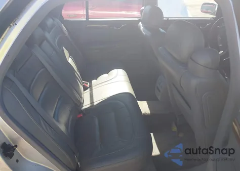 2002 Cadillac Deville Standard из США, поврежденный, VIN 1G6KD54Y52U171500